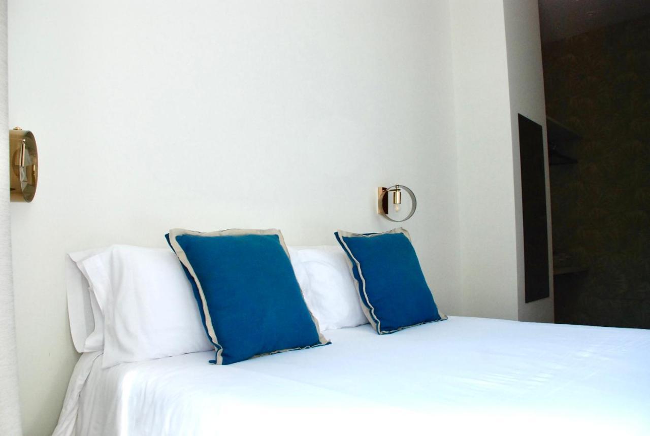Apartamentos La Casa de la Alameda Malaga Bagian luar foto