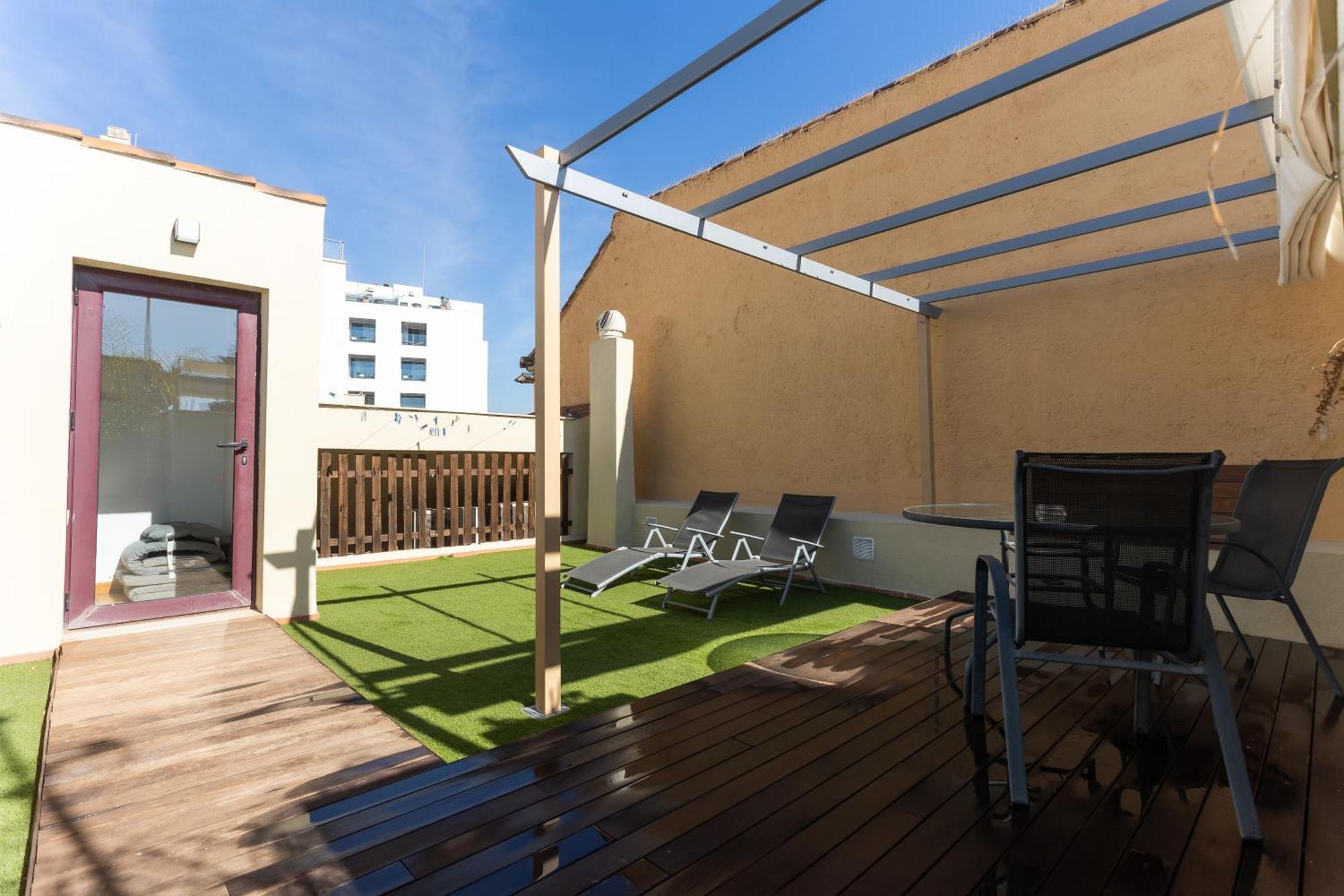 Apartamentos La Casa de la Alameda Malaga Bagian luar foto