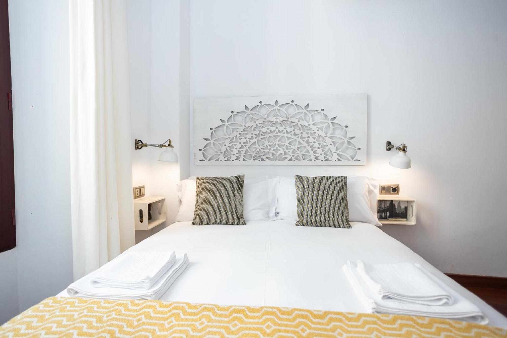 Apartamentos La Casa de la Alameda Malaga Bagian luar foto