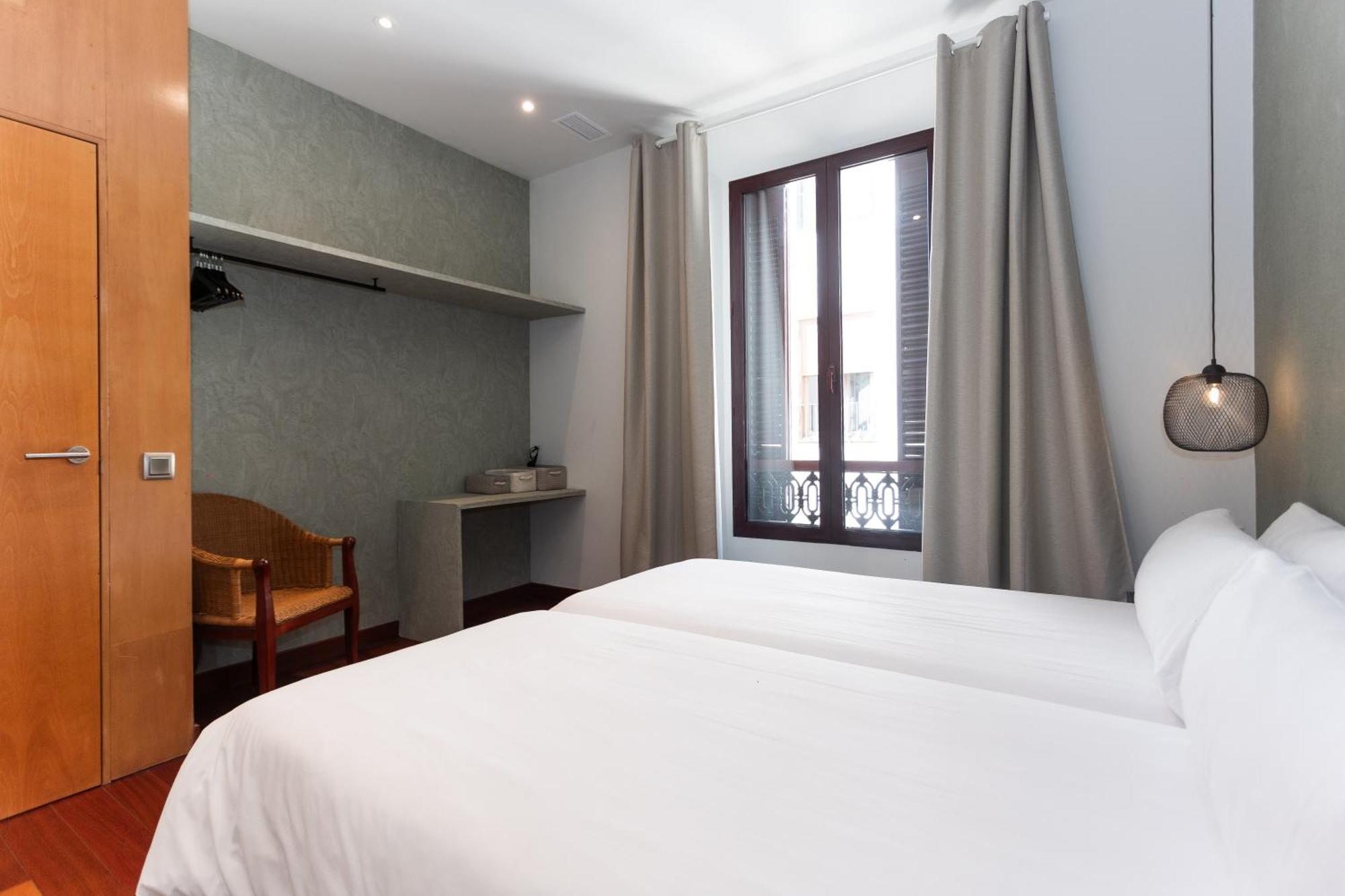Apartamentos La Casa de la Alameda Malaga Bagian luar foto