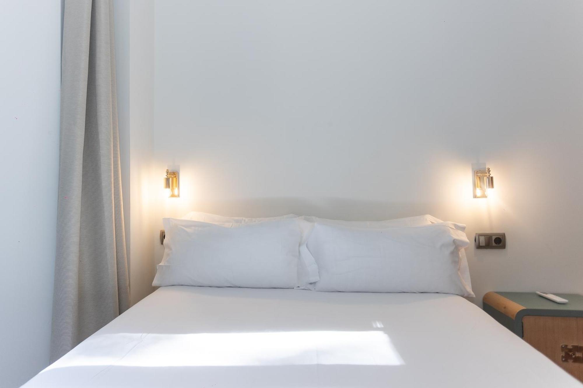 Apartamentos La Casa de la Alameda Malaga Bagian luar foto