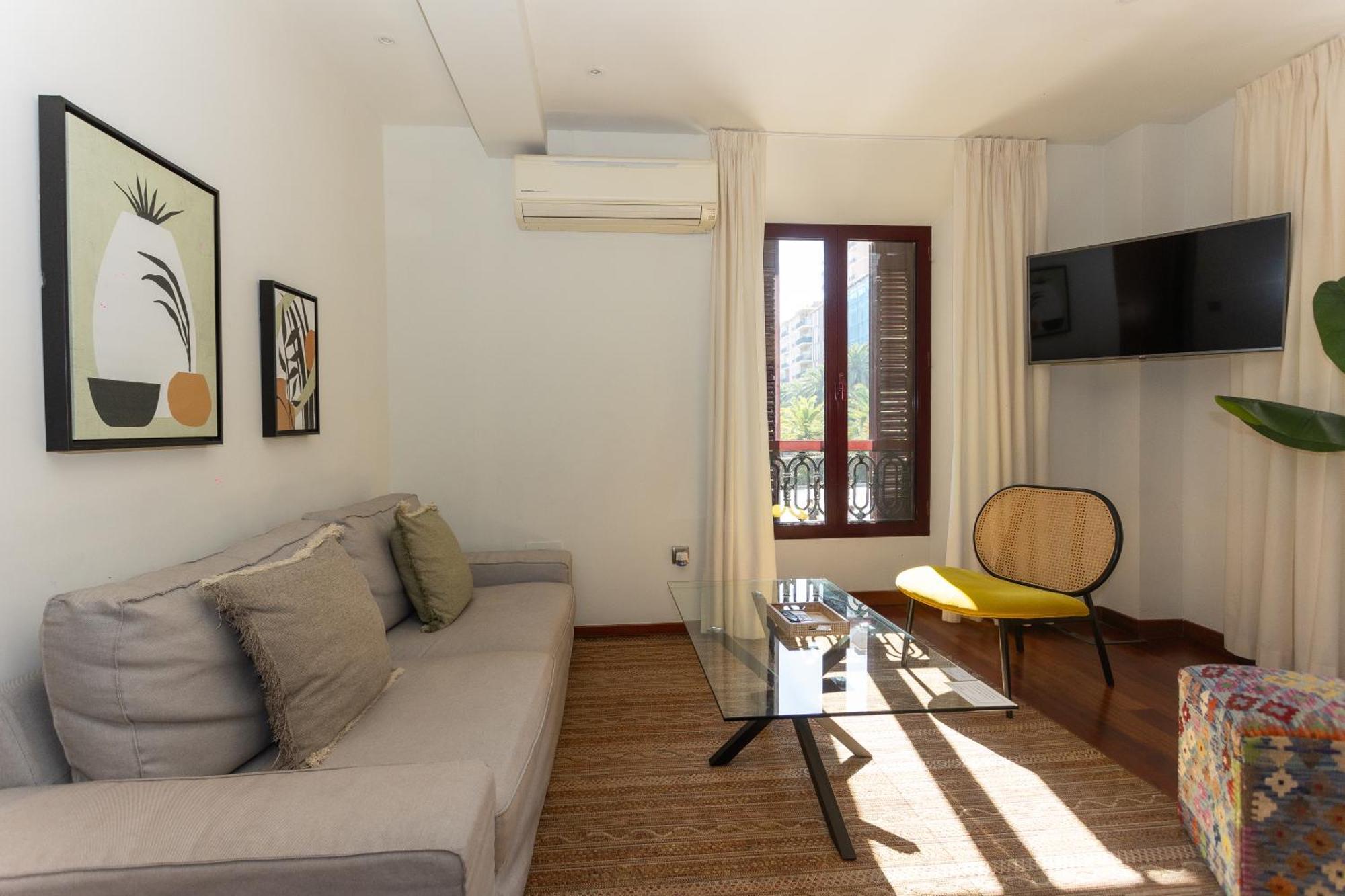 Apartamentos La Casa de la Alameda Malaga Bagian luar foto