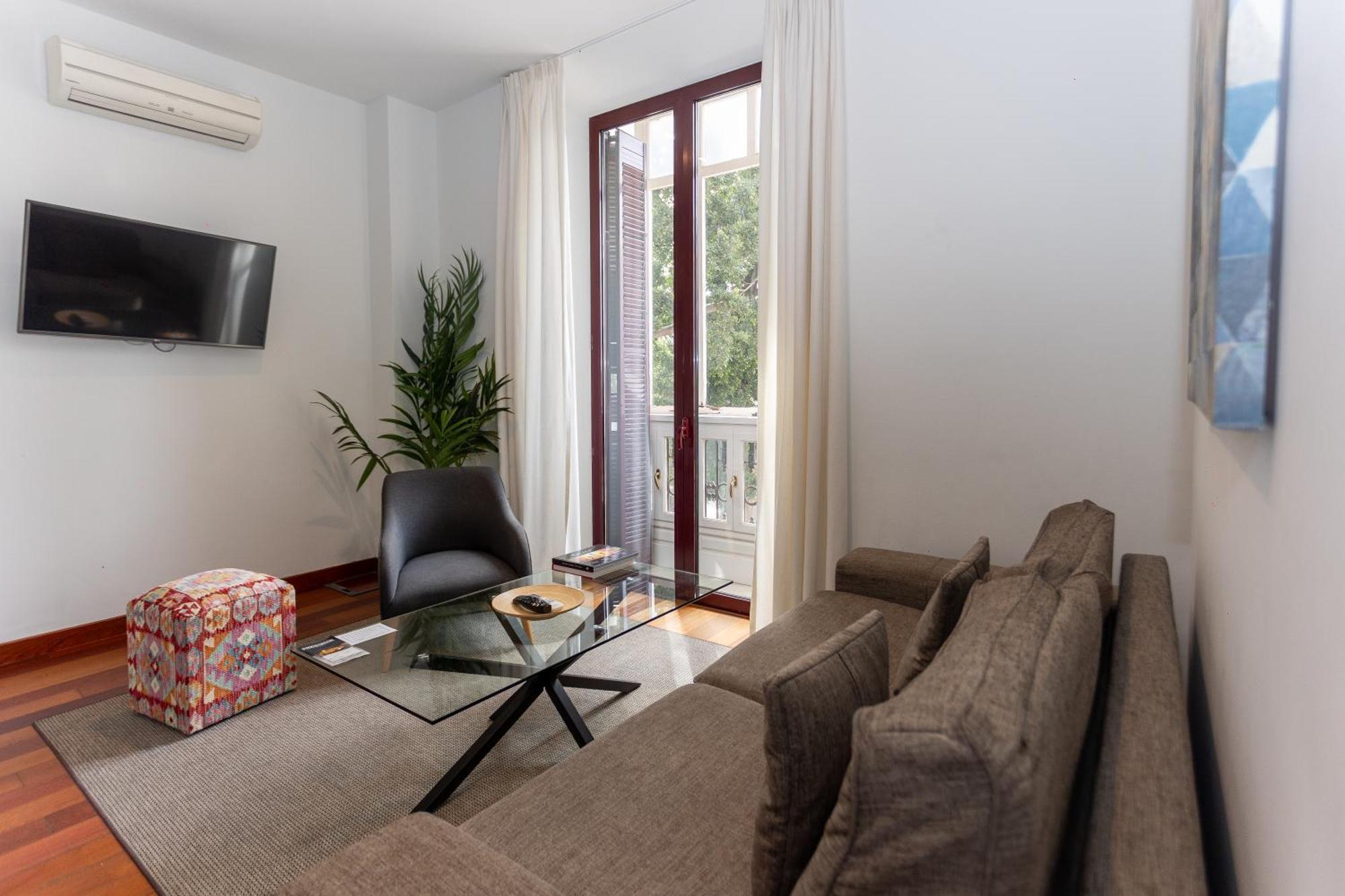 Apartamentos La Casa de la Alameda Malaga Bagian luar foto